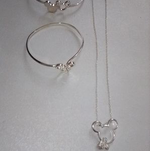 Set de pulsera y cadena